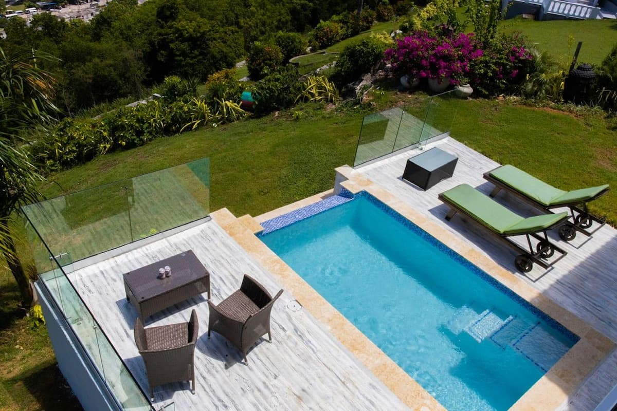 Patio image 1