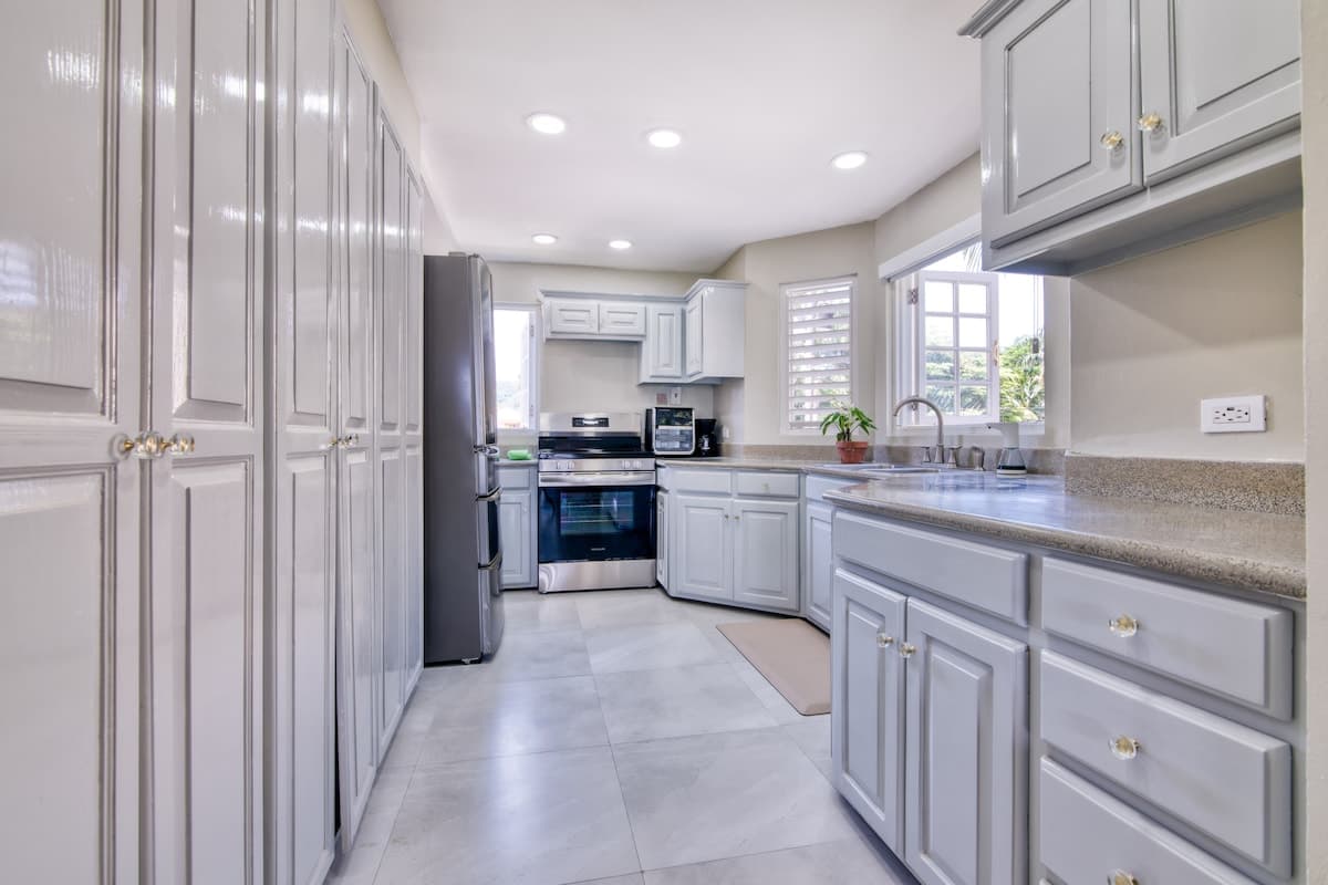 Our fully equipped kitchen makes you feel at home