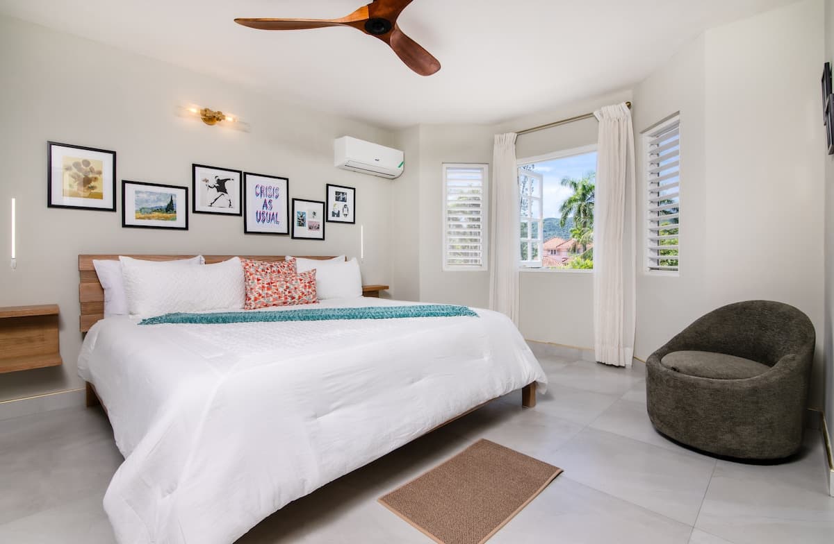 Our second master suite is equally well appointed. 